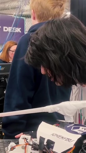 Behind the scenes of our Battle Bot competition part 2! 🦾 #nhrl #gameu #robotics #battlebot