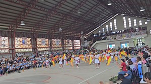DANCE PERFORMANCE Pupils of the Palali elementary School perform a dance number as part of the celebration of the 10th Sablan Fruit Festival held at the municipal gym. Video by RS #SablanBenguet #FruitFestival2024 | Baguio Herald Express