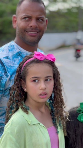 Sophia's New Crush: A Story of Friendship and New Beginnings