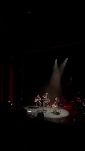 NUANCE - Chasing Colors (live at Concertos Únicos)