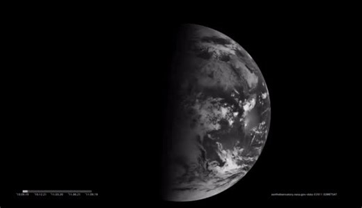 Astronomy Picture Of The Day on Instagram: "Solstice on a Spinning Earth Image Credit: Meteosat 9, NASA, Earth Observatory, Robert Simmon Explanation: Can you tell that today is a solstice by the tilt of the Earth? Yes. At a solstice, the Earth’s terminator — the dividing line between night and day — is tilted the most. The featured time-lapse video demonstrates this by displaying an entire year on planet Earth in twelve seconds. From geosynchronous orbit, the Meteosat 9 satellite recorded infra