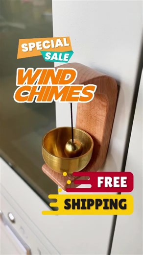 I finally found a little door chime bell that isn’t ugly! this one is so cute and is magnetic so you don’t have to worry about damaging anything #doorchime #magneticdoorbell #doorwindchime #renterfriendlydiy #tiktokshopblackfriday