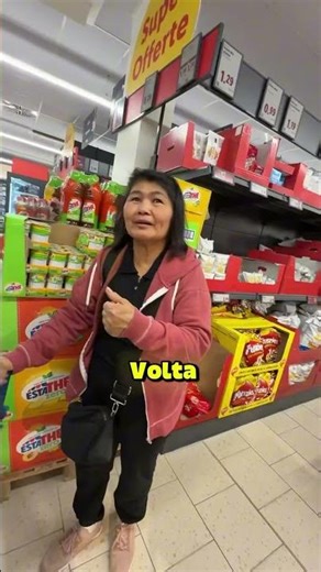 Rare footage of Cap at the Supermarket