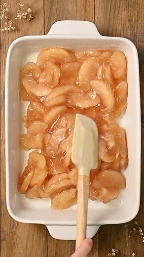 3-Ingredient Apple Dump and Bake Cake