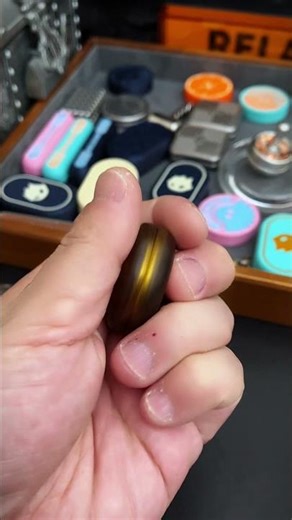 A good fidget must be like this, easy, portable and satisfying. #fidget #fidgettoy #toy #edc