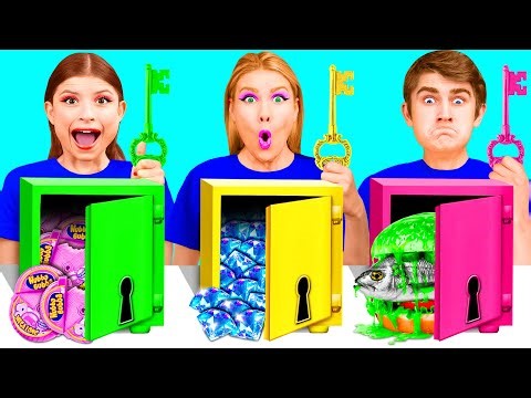 Solve the Mystery Challenge of 1000 Keys | Cool Pranks and Tricks by DaZaZa Challenge