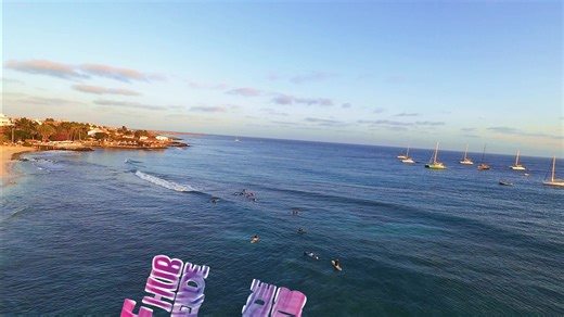 Surfing Lessons for All Levels at Santa Maria Beach! Whether you're a complete beginner or looking to fine-tune your skills, Surf Hub Cabo Verde has you covered! Join us for the best surfing experience on the stunning Santa Maria Beach in Cape Verde. Our expert instructors are here to help you ride the waves, improve your technique, and have an unforgettable time! ✅ All levels welcome ✅ Professional instructors ✅ Stunning location at Santa Maria Beach ✅ Fun, safe, and unforgettable experience! R
