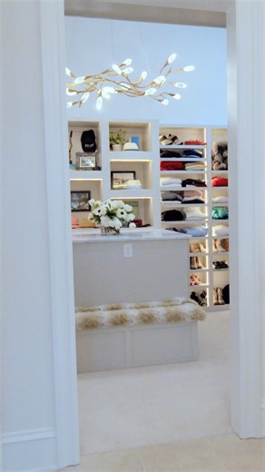 This Zionsville Primary Suite Feels Like a Private Resort #bedroomdesign #luxuryhomes