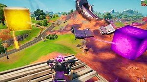 Fortnite Golden Cube "awakens" another cube  for the first time ever