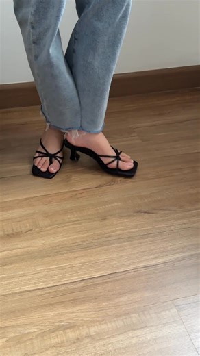 Strappy, comfy, and just the right amount of extra — these babies go with literally everything. Brunch outfit? Check. Dinner date? Yup. Jeans and a cute top? Even better. They’re the kind of heels you’ll actually want to wear. Basically: love at first step 🤍👠 www.lovelychicstyle.com | Chic Style