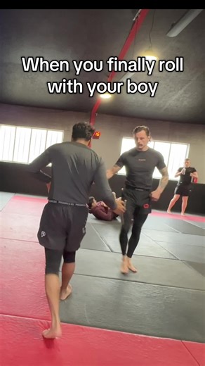 Nothing better than rolling with your boy and going full send #bjj #bjjlifestyle #nogi #sendit