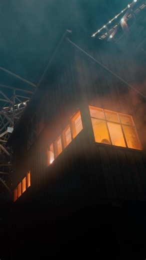 Tør du udfordre dine væreste mareridt? 😱 Vi præsenterer: Bakken After Dark! Hele 2 nye horror-forlystelser alle aftener i efterårsferien 💀 I år kan du træde ind i en verden, hvor mørket ånder dig i nakken: ⛏️ Mine Massakren – far vild i de snørklede, kulmørke minegange under Rutsjebanen, hvor noget ondt lurer i mørket... 🎪 Labrini’s Psycho Circus – et mareridt af et cirkus fyldt med vanvittige og skrækindjagende skabninger, du aldrig glemmer. 📅 11.–19. oktober 🕢 Hver aften kl. 18.30–22.00 ⚠