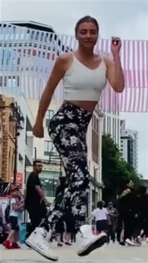 🔥 WOW 🔥 Techno Dance Sara Landry 🔥 POOL PARTY #shorts #techno #dance #rave