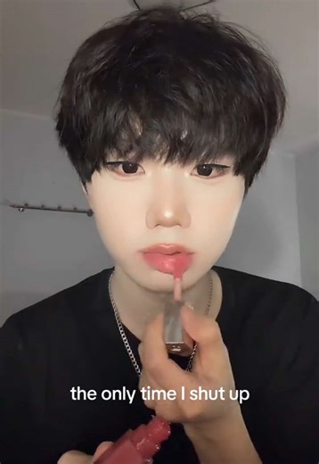 Fenty Beauty Lipgloss Review: Unmatched Shine and Quality