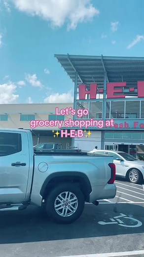 6.2K views · 231 reactions | H-E-B grocery haul! ❤️ #groceryhaul #groceryshopping #grocerystore #weightloss #weightlossfriendly #foodhaul #heb | Brienna Renee | Facebook