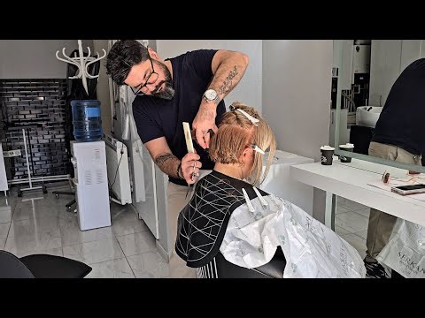 Graduated bob hair cutting for women ?