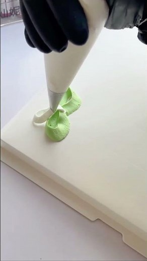 How to use cake decorating tips? Nozzle Piping Technique Tutorials #pipingskills #pipingtips