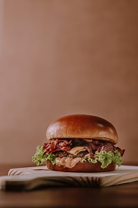 Hamburger menu on desktop Squarespace 7.1