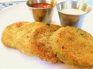 Crispy Fried Zucchini: Easy and Delicious Recipe for Any Occasion - Poor Man's Gourmet Kitchen