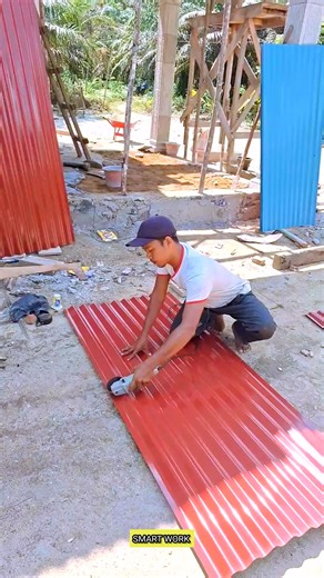 672K views · 13K reactions | Powered by Smart Thinking ⚡易 #WorkSmart #InnovateDaily #SmarterWorkforce | Max Humor | Facebook