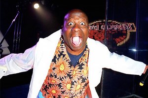 You Can Hire Dave Benson Phillips To Help You Move House