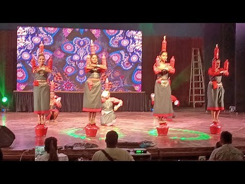 Hojagiri. folk dance state of Tripura, India 🥰#Hojagiri #folkdance