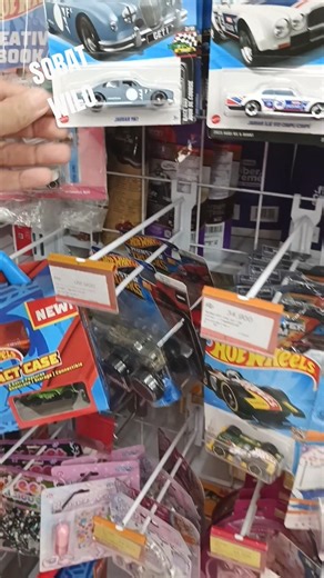 Begini aja isi box kuning❗pada kemana hotwheels nya #shorts
