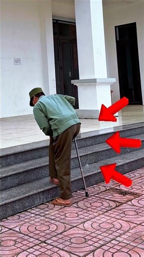An Elderly Man Struggles to Walk—Kindness from Others Makes Every Step Easier #ONEBOY #globalviral