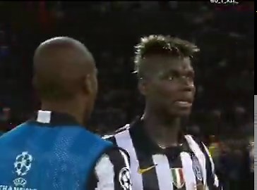 It was the only match that ended without a final whistle, Barcelona against Juventus in #UCL.🥶