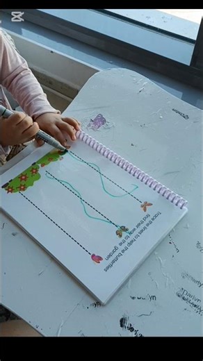 DIY LAMINATED TRACING WORKSHEETS #tracing #homeactivities