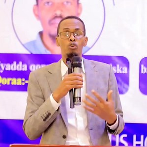 788K views · 30K reactions | Cashir Qiima badan oo waano iyo noo wada noqon kara haddaan sidiisa u qaadanno. Prof Muhuyadiin. | Macruuf Xaaji | Facebook