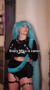 Miku Miku ooo eee ooo 🩵🎶 Hatsune Miku cosplay group!✨