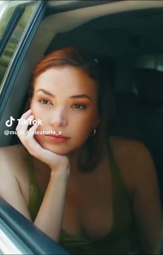 Videos de Música Aleatoria 🎶❤ (@musica_aleatoria_v) con “EL HECHIZO - Ovy On The Drums & Peso Pluma”