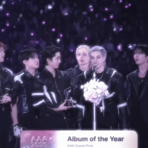 STRAY KIDS Achieve 8 BIG Records in 2023