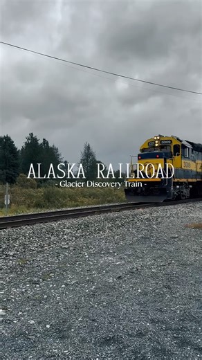 We might be biased but our Glacier Discovery Train is a must-do for visitors to Alaska. It’s an easy day trip from Anchorage out to Spencer Glacier for adventures like hiking, kayaking or rafting. The views? Totally worth it 😍! | Alaska Railroad
