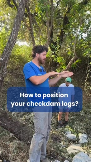 Water Stories on Instagram: "Stopping erosion is as much science as it is art. There are countless ways to do it and they all have their pros and cons. We usually see wooden logs positioned perpendicular to flow, but there are quite some benefits to aligning them with the flow direction. What’s your preferred way to slow down erosion? #checkdam #earthworks #erosion"