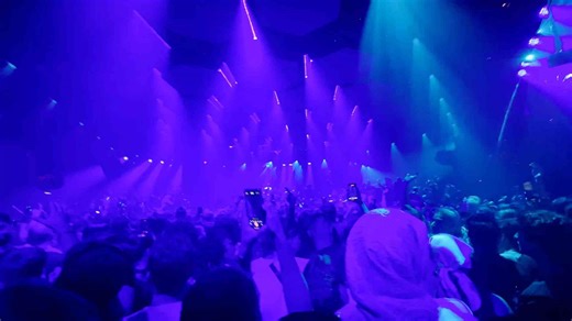 IBIZA 🍒 Pacha 2025 Opening Solomun + Mau P 🪩