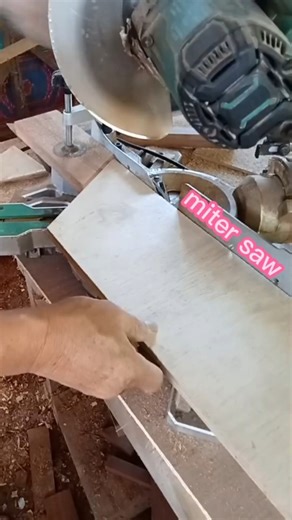 right triangle cut with miter saw #shorts #tools #woodworking #mitersaw