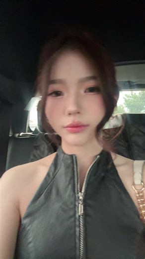 วิดีโอของ เนยฮยอน (@fesmurf) พร้อมเพลง Sprinter - Dave & Central Cee