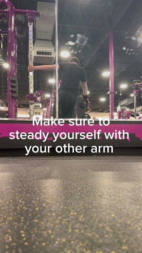 Amazing side delt movement #gym #motivation #lifter #aesthetic