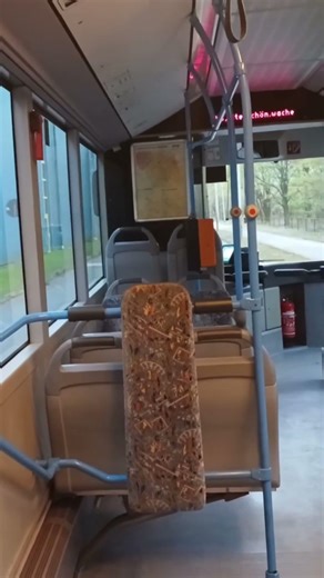 Mit dem Hütter' Stadtbus bis zu den Werken! #eisenhüttenstadt #oderspree #bus #mitfahrt