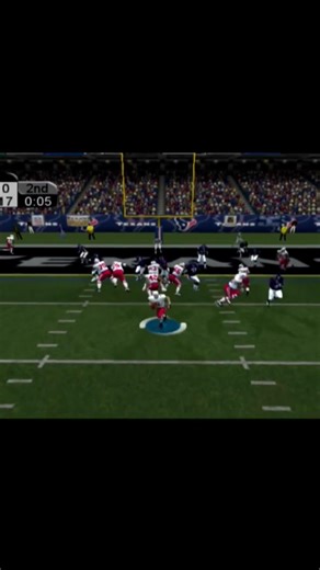 NFL 2k4: Just before the half, Crouch runs... #nfl #nfl2k4 #espn #cards #texans #oldschool