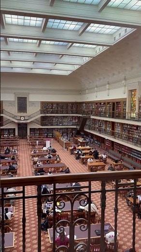 📚🏛️ 180° Walk Through the NSW State Library Reading Chamber NSW州立図書館 読書室 180°散歩 📚🏛️