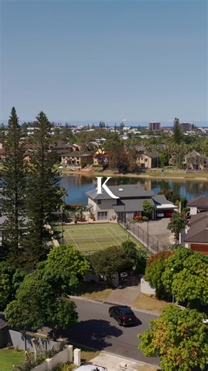 Prestige waterfront enclave, unrepeatable block, future proof investment 🏡 | Kollosche