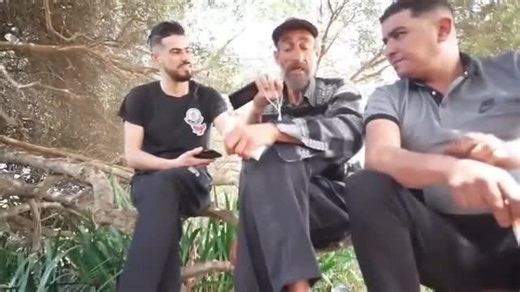 Vidéos de عشاق شيخ الهامل chikh el hamel (@cheikh.el.hamel1) avec موسيقى حزينه - Various movies