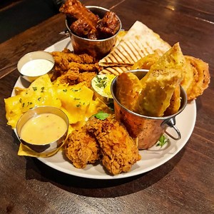 Join us for delicious food served 7 days a week from 10am to 10pm | Paddy's Point