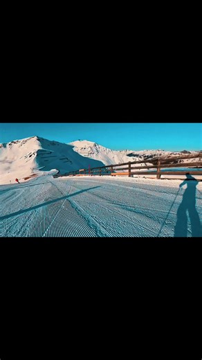 #creatorsearchinsights #snowboard #hacks #ski #4up @krisdragoshinov @snowlimit @Stenata @julboeyewearna @saalbach_com @Dielsport