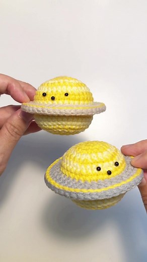 Saturn Crochet Tutorial: Create Your Own Amigurumi Saturn