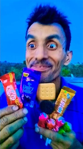 Dairy milk chocolate ♥️🤣🍫 aur 5 star chocolate 🍫#oreobiscuit#lollipop#shortsviral