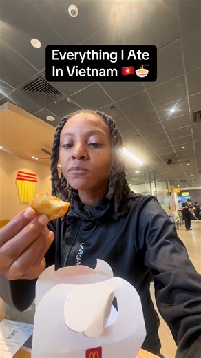 Everything I ate while in Vietnam 🇻🇳 🍕🍲🍗 #vietnam #foodie #traveltok #solotravel #fyp